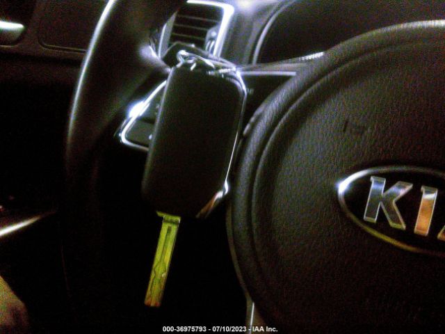 KNDP6CAC0M7930131 KIA SPORTAGE S