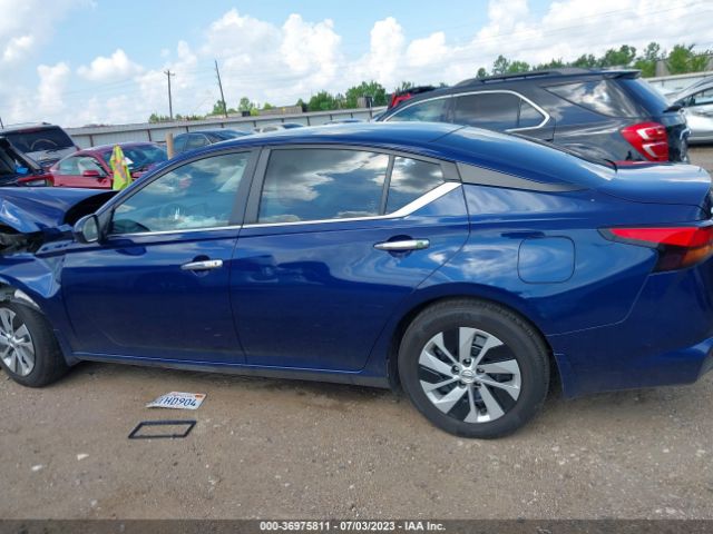 1N4BL4BV3MN398884 Nissan Altima 2.5 S