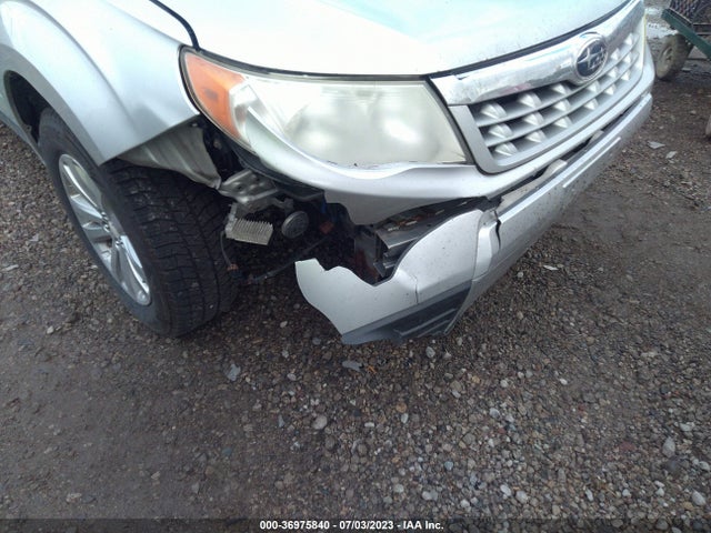 2011 SUBARU FORESTER 2.5X PREMIUM VIN: JF2SHADC3BH741065