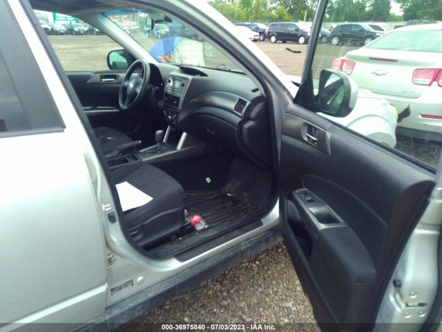 2011 SUBARU FORESTER 2.5X PREMIUM VIN: JF2SHADC3BH741065