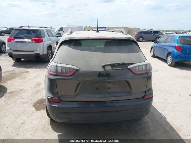1C4PJLLB8KD384244 Jeep Cherokee Altitude