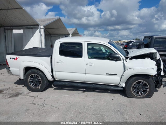 Toyota Tacoma Prerunner 2015 5TFJU4GNXFX078240 Image 13