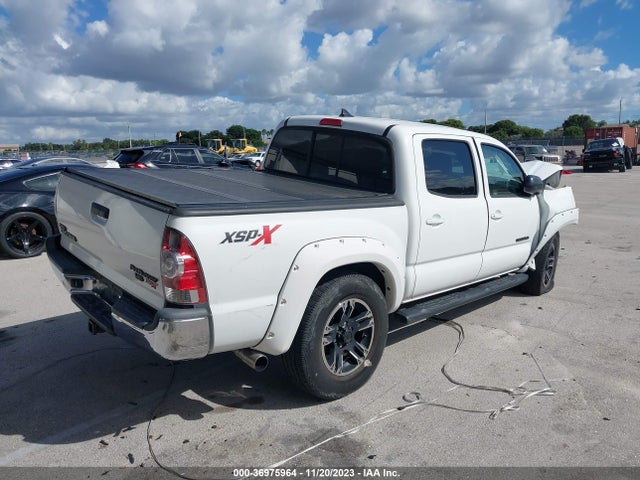 Toyota Tacoma Prerunner 2015 5TFJU4GNXFX078240 Image 4