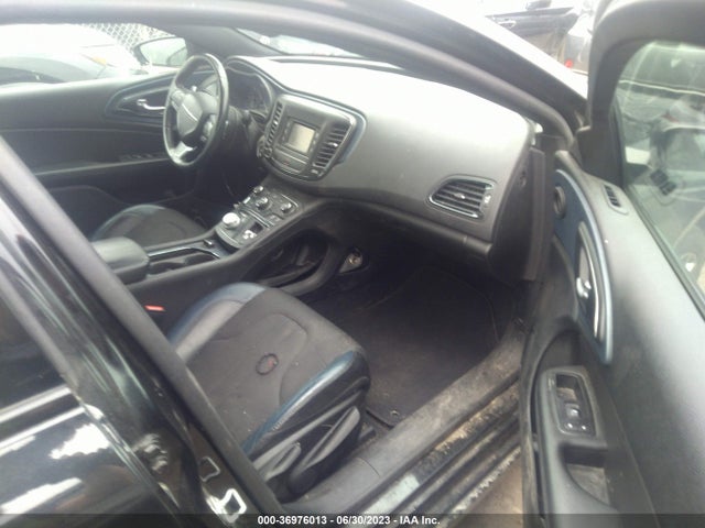 1C3CCCBB5FN717904 Chrysler 200 S