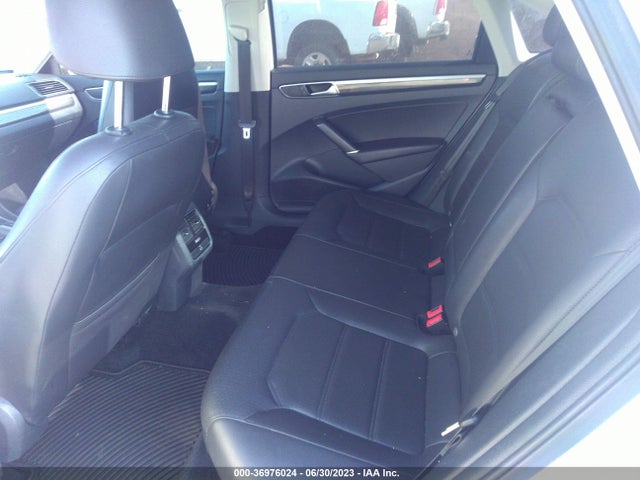 1VWBT7A32GC031399 Volkswagen Passat 1.8t Se
