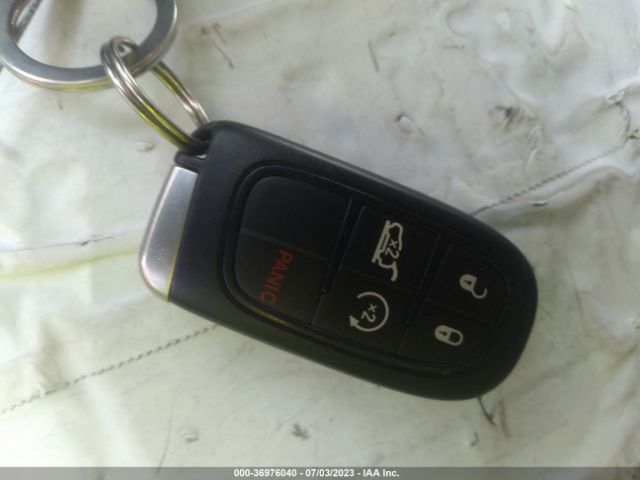 1C4PJMDX2KD298993 Jeep Cherokee Limited
