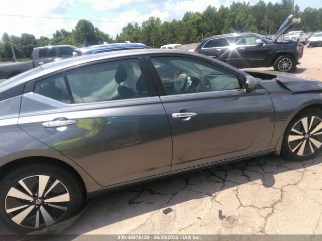 1N4BL4DV8MN332540 Nissan Altima 2.5 Sv