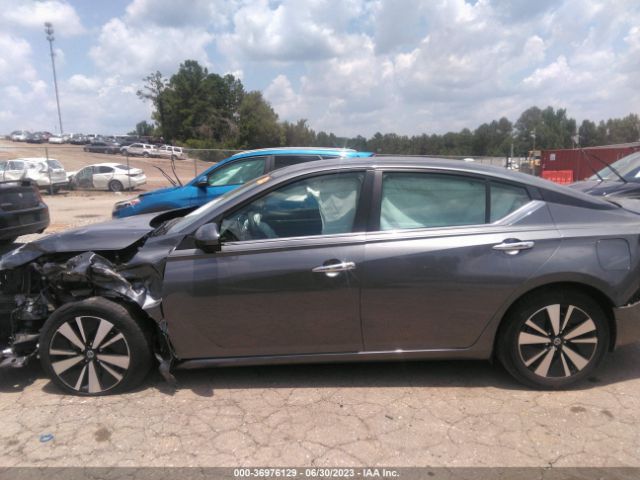 1N4BL4DV8MN332540 Nissan Altima 2.5 Sv
