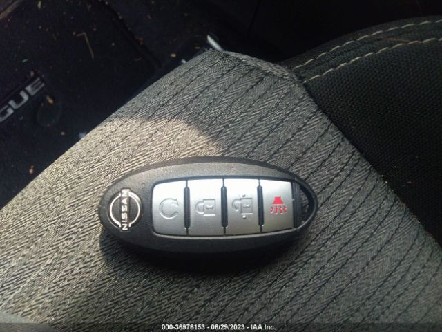 5N1BT3BB9NC698075 Nissan ROGUE SV