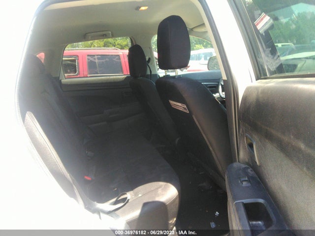 4A4AP3AU8FE055917 Mitsubishi Outlander Sport Es