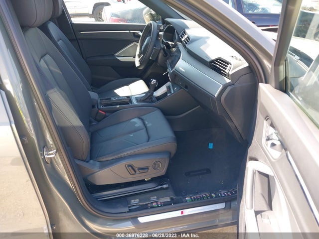 WA1DECF37P1071474 Audi Q3 S Line Premium