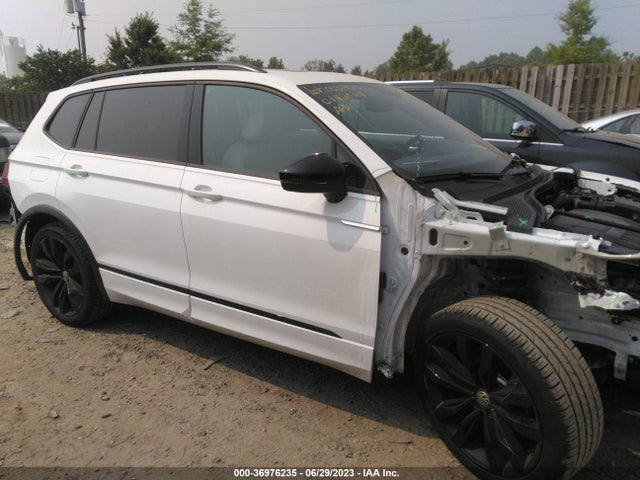 3VV3B7AX1MM159982 Volkswagen Tiguan Se/se R-line Black/sel
