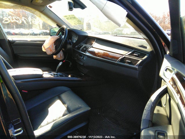 2009 BMW X5 35D VIN: 5UXFF035X9LJ96359