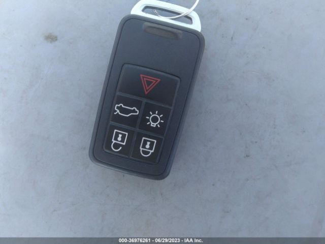 YV440MWM0H1040956 Volvo V60 Cross Country Platinum