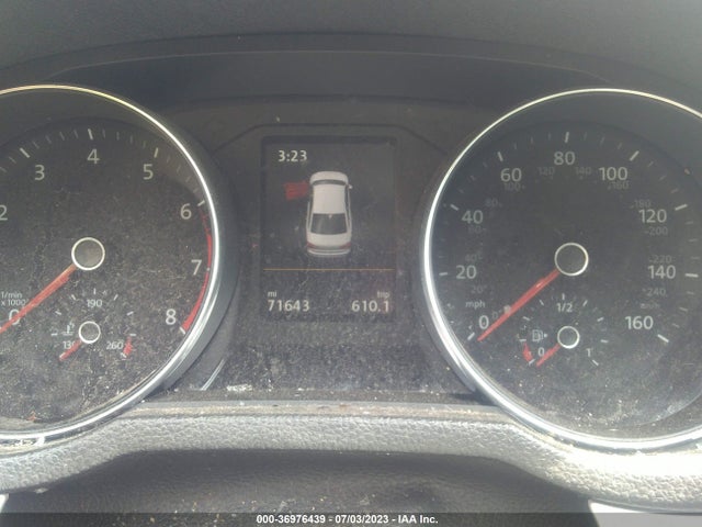1VWLA7A39KC014585 Volkswagen Passat 2.0t Wolfsburg Edition