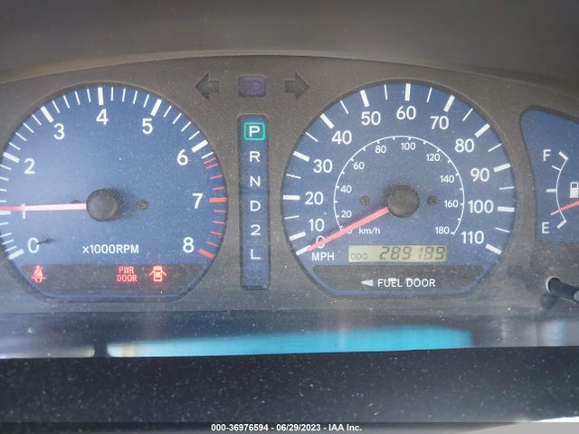 2002 TOYOTA SIENNA LE/XLE VIN: 4T3ZF13C62U427425
