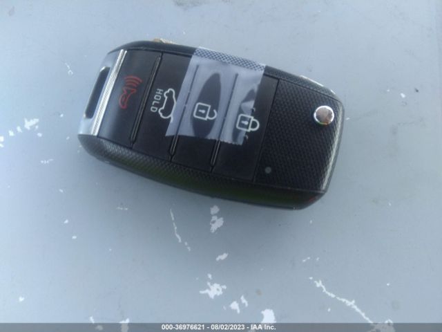 KNDPM3AC3J7328924 KIA Sportage Lx
