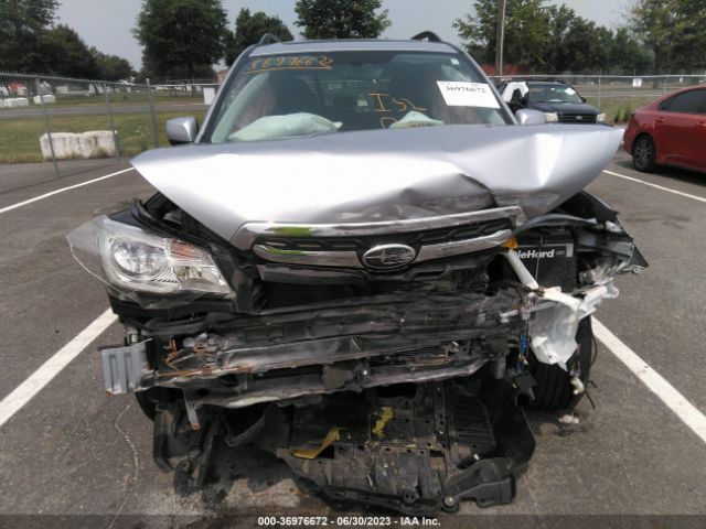 JF2SJAEC8HH485369 Subaru Forester Premium