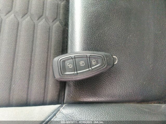 1FADP3L99JL200308 Ford FOCUS ST