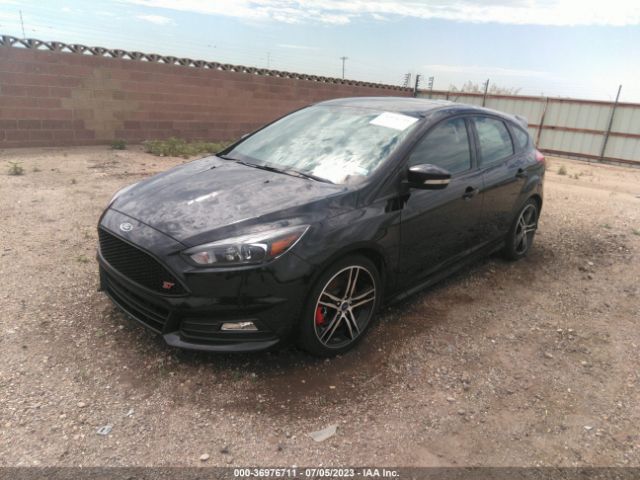 1FADP3L99JL200308 Ford FOCUS ST