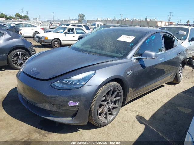 Tesla Model 3 Range Battery 2018 5YJ3E1EAXJF158628 Image 2