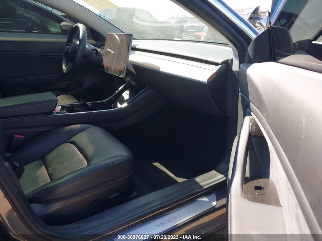 Tesla Model 3 Range Battery 2018 5YJ3E1EAXJF158628 Image 13