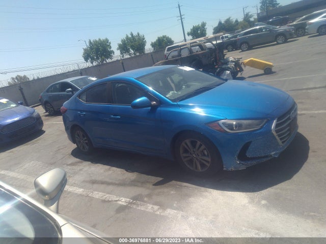 Hyundai ELANTRA SEL 2018 5NPD84LF2JH304968 Image 4