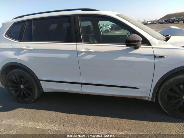 3VV2B7AX4MM133677 Volkswagen Tiguan Se/se R-line Black/sel