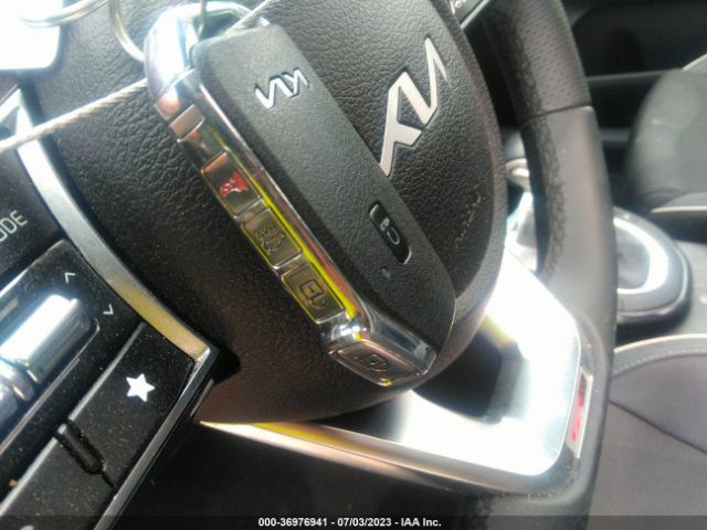 3KPF54AD2PE527477 KIA Forte Gt-line