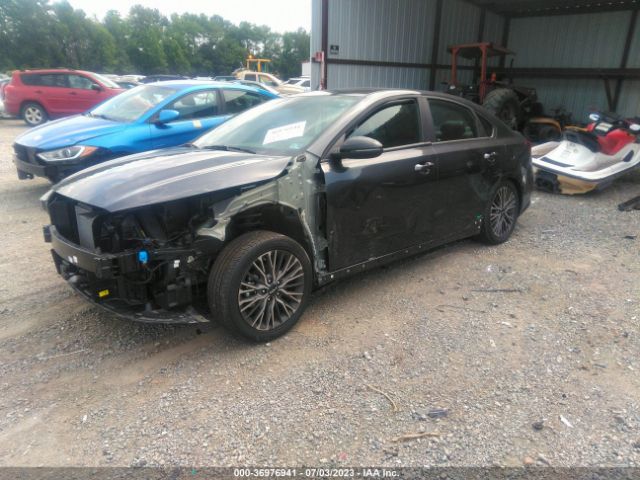 3KPF54AD2PE527477 KIA Forte Gt-line