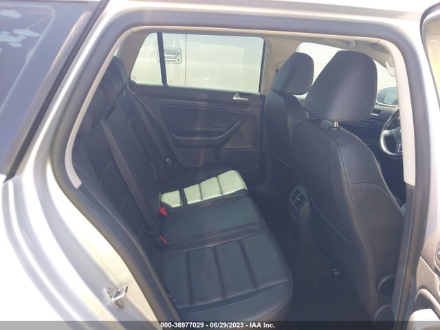 3VWPL7AJ4EM625881 Volkswagen Jetta Sportwagen Tdi