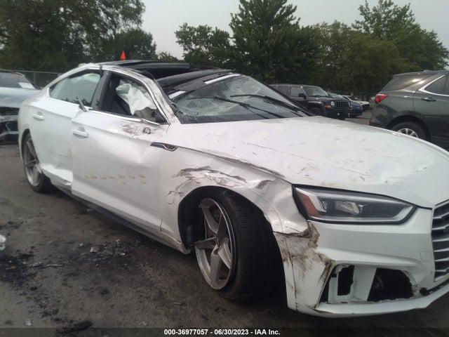WAUDNCF54KA015571 Audi A5 Sportback Premium