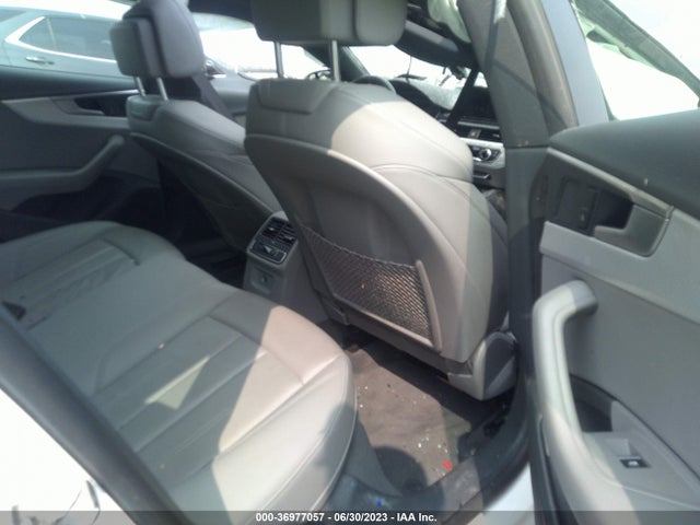 WAUDNCF54KA015571 Audi A5 Sportback Premium