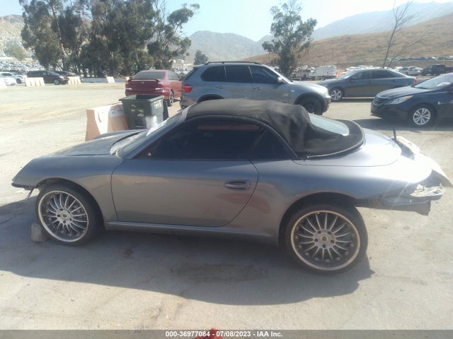 2006 PORSCHE 911 CARRERA VIN: WP0CA29956S757013