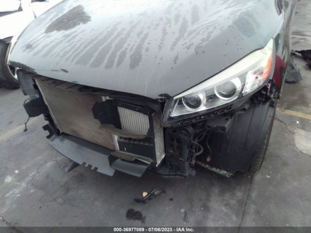 5XYPHDA18JG348288 KIA SORENTO EX