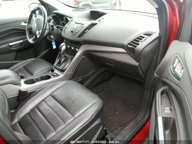 1FMCU9G92GUC33533 Ford ESCAPE SE