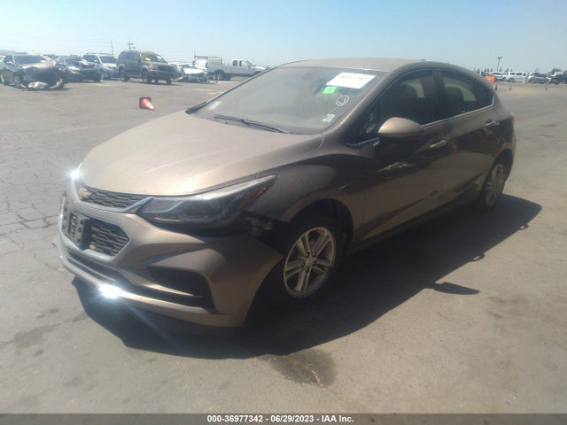 Chevrolet CRUZE LT 2017 3G1BE6SM6HS533626 Image 2