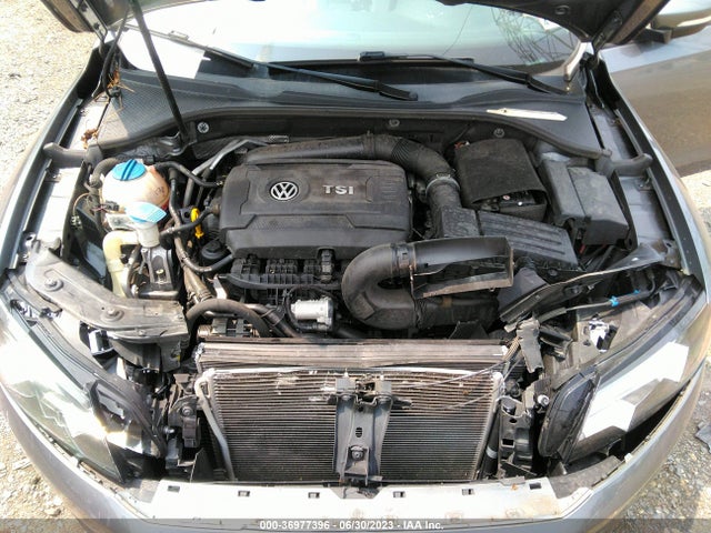 1VWAT7A31EC102360 Volkswagen Passat Wolfsburg Ed
