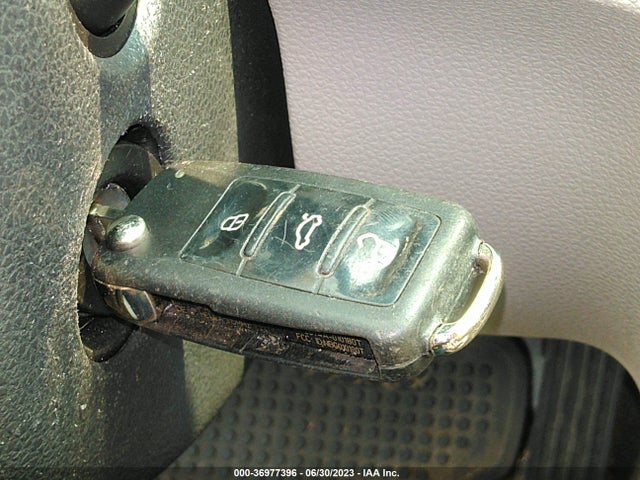 1VWAT7A31EC102360 Volkswagen Passat Wolfsburg Ed