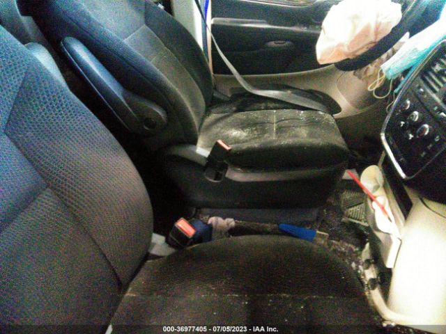 2C4RDGBGXKR527020 Dodge Grand Caravan Se