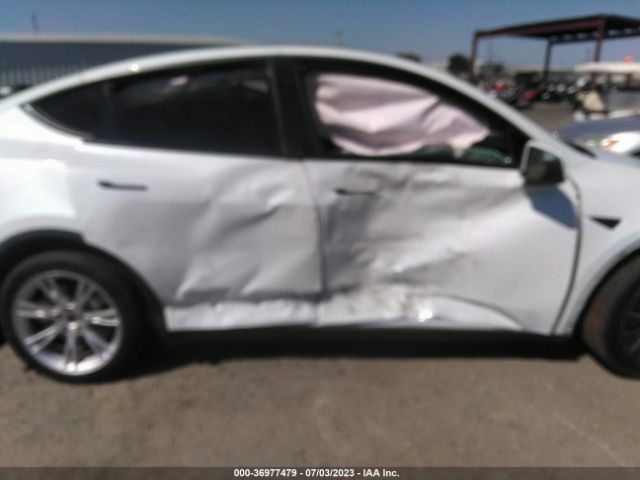 7SAYGDEE1PF742755 Tesla Model Y Long Range