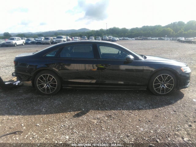 2020 Audi A8, VIN: WAU8EAF86LN004226