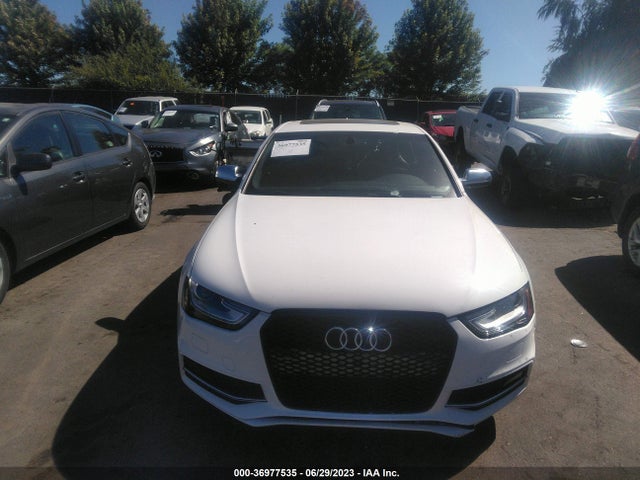 2015 Audi S4, VIN: WAUBGAFLXFA050447