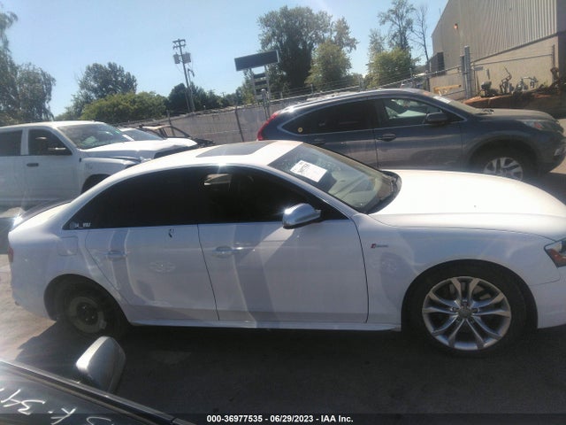 2015 Audi S4, VIN: WAUBGAFLXFA050447