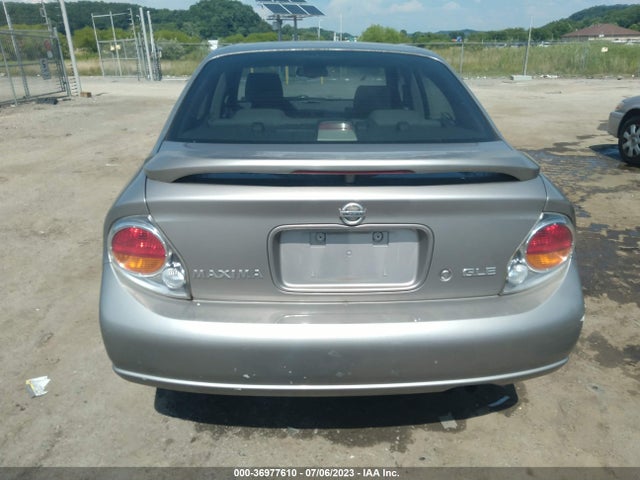 2002 NISSAN MAXIMA GLE VIN: JN1DA31A92T305587
