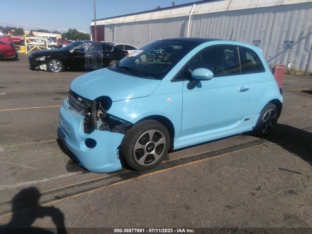 2016 Fiat 500e, VIN: 3C3CFFGE2GT214232