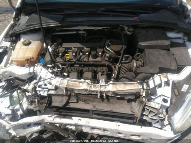 1FADP3N22FL300483 Ford Focus Titanium