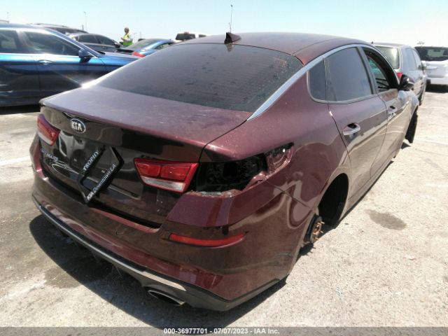 5XXGT4L39KG322639 KIA Optima Lx