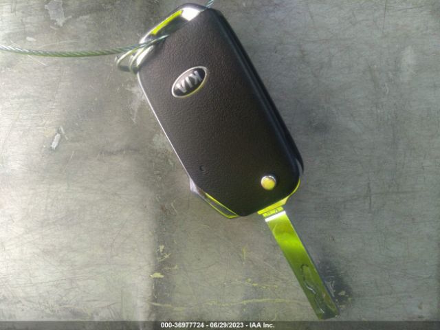 3KPF24ADXME262697 KIA Forte Lxs