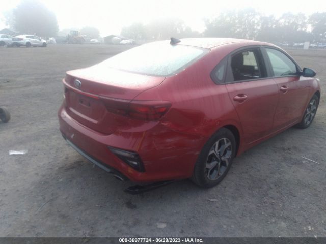 3KPF24ADXME262697 KIA Forte Lxs